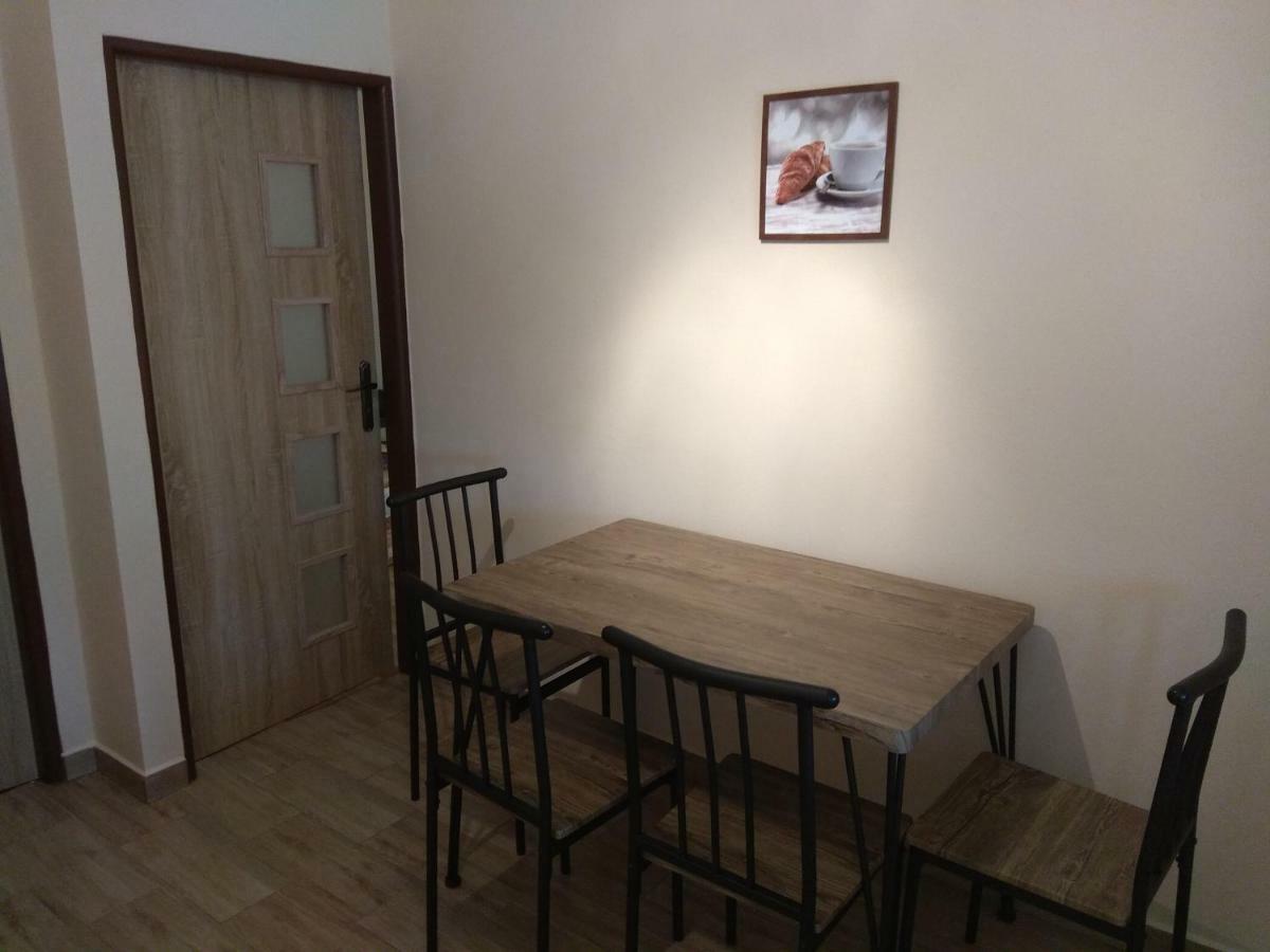 La Familia Apartment Sturovo Exterior photo